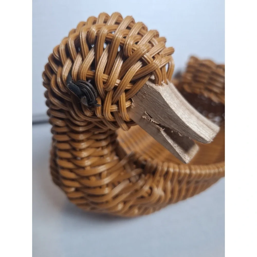 Vintage Wicker Rattan Duck Basket Handwoven Figural Storage Decor 7